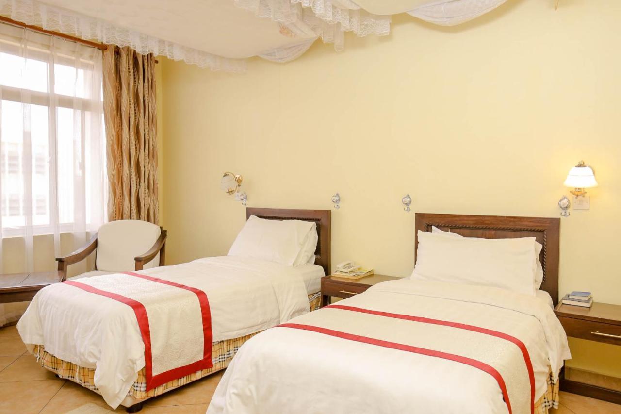 New Safari Hotel Аруша Экстерьер фото