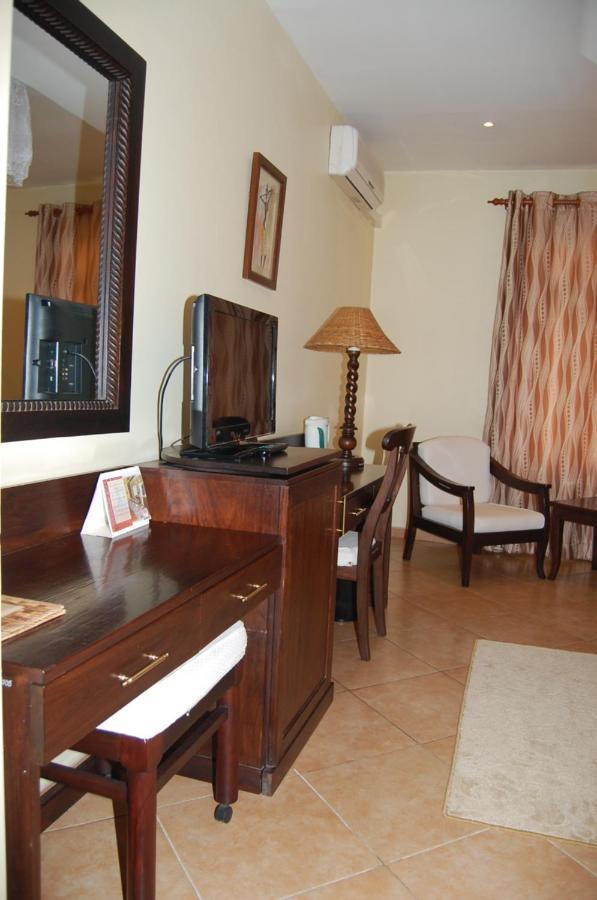 New Safari Hotel Аруша Экстерьер фото