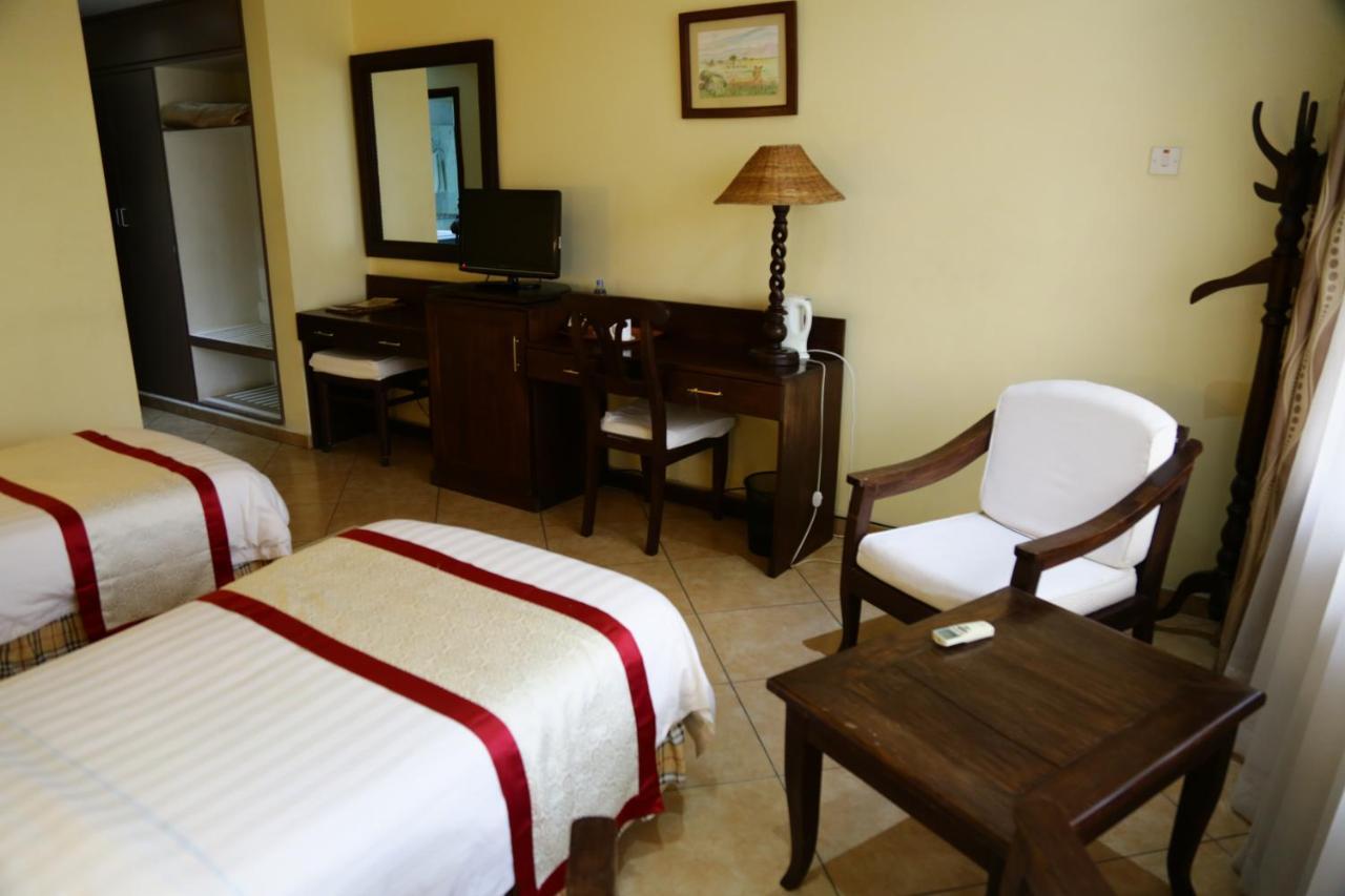 New Safari Hotel Аруша Экстерьер фото